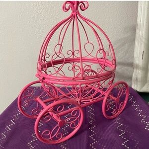 Cinderella Carriage Flip-Top Centerpiece/ Plant Holder